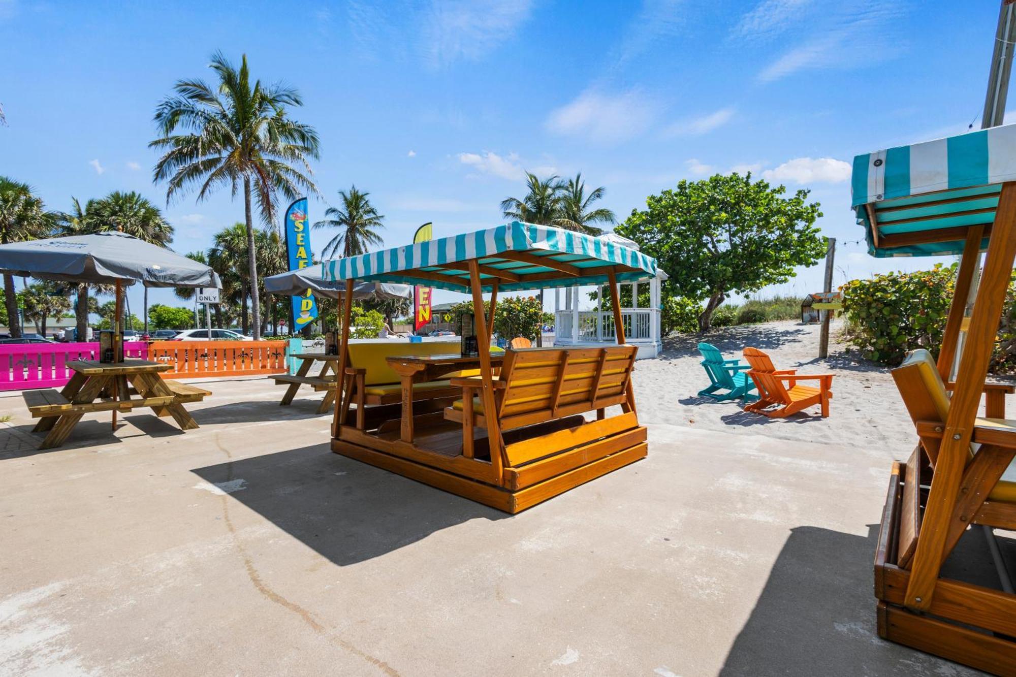 Ocean View Hotel Room With Balcony- King Bed #21 Fort Pierce Ngoại thất bức ảnh